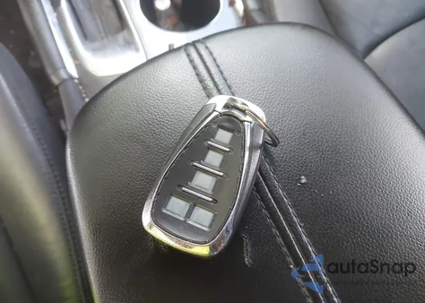 2018 Chevrolet Malibu Lt из США, поврежденный, VIN 1G1ZD5ST5JF129147